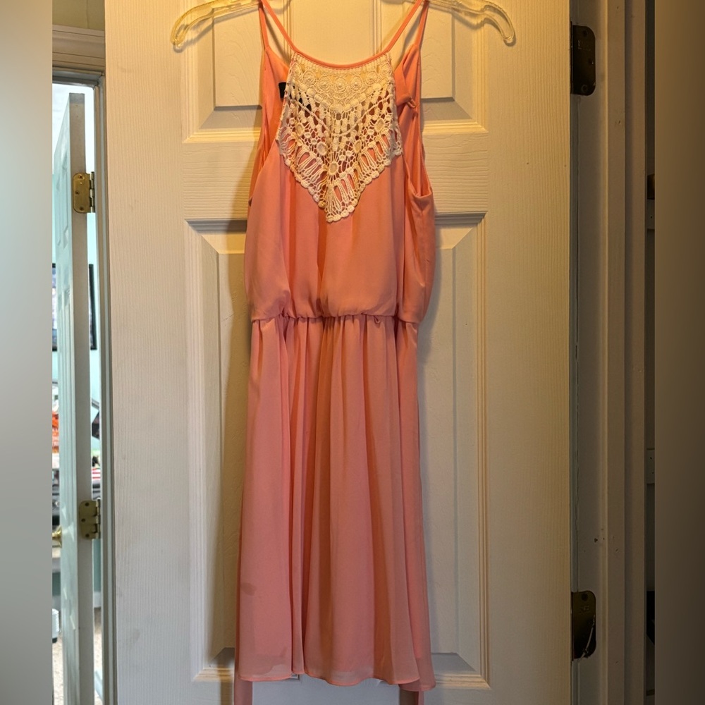 Short dress